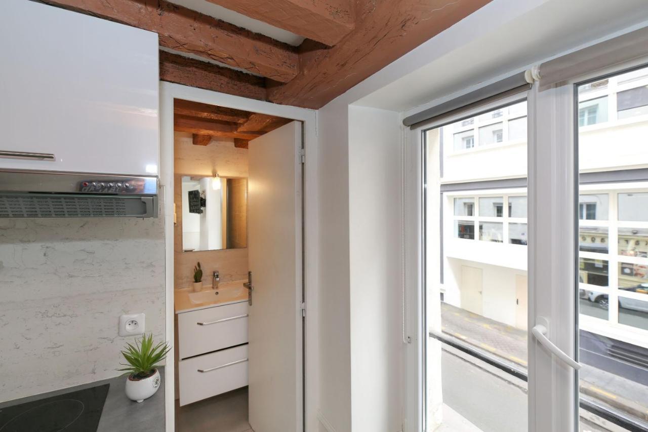 Studio Fonctionnel A Deux Pas Du Musee Grevin - 2P Apartment Paris Exterior photo